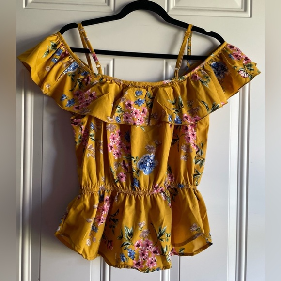 NWOT Golden Yellow Floral Spaghetti Strap V-Neck Ruffle Off The Shoulder Top - Picture 10 of 17